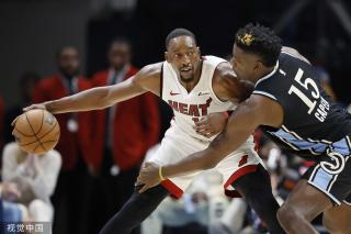 他始终保持 他始终保持