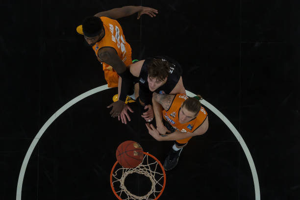 面对历史的 面对历史的